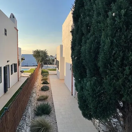 Roures 13 Con Piscina Privada Y Ac * Sant Lluis