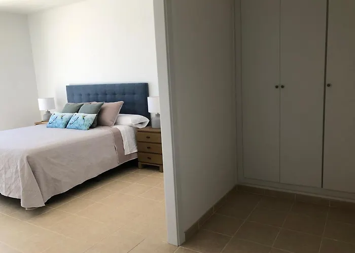 Roures 13 Con Piscina Privada Y Ac *