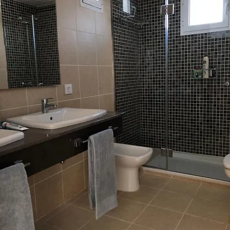 Roures 13 Con Piscina Privada Y Ac *